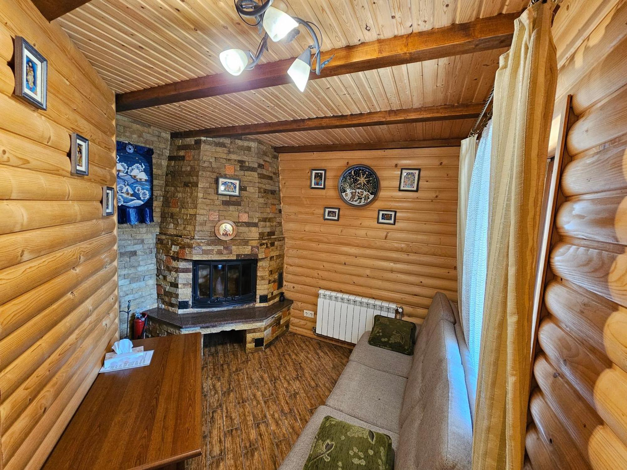 Guesthouse Kolo Druziv Tatariv Exterior foto