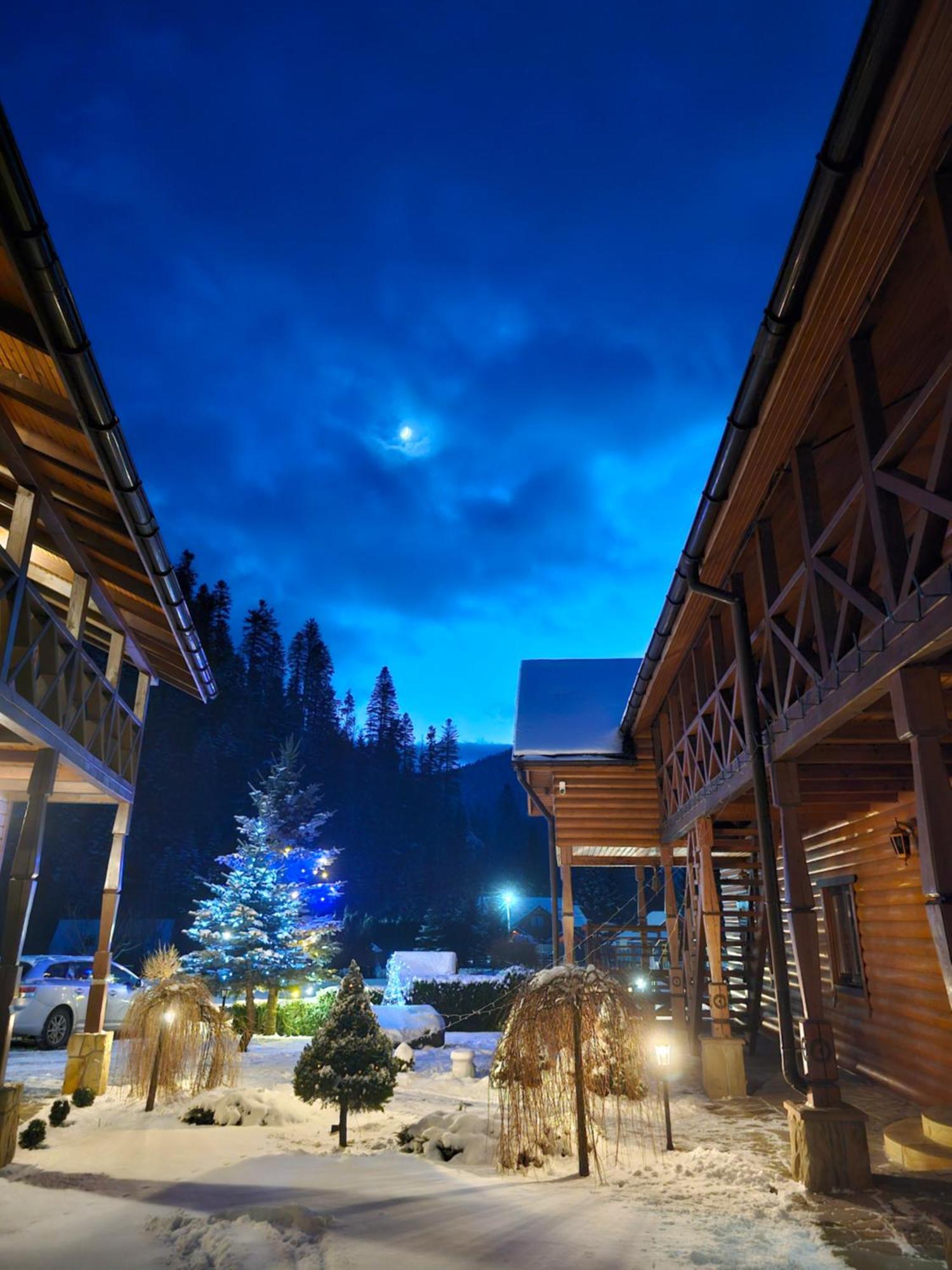 Guesthouse Kolo Druziv Tatariv Exterior foto